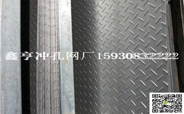 防滑板